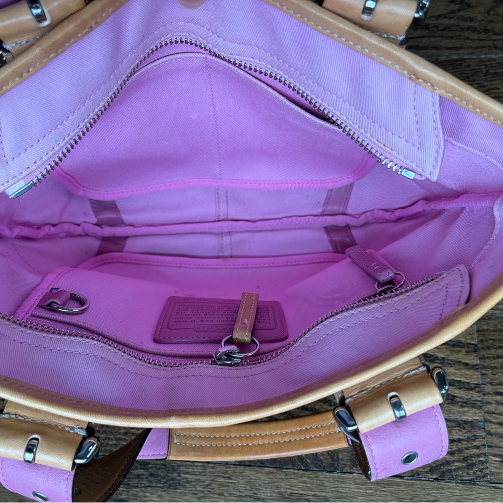 COACH Vintage Small Soho Tote Bag - Picture 6 of 8